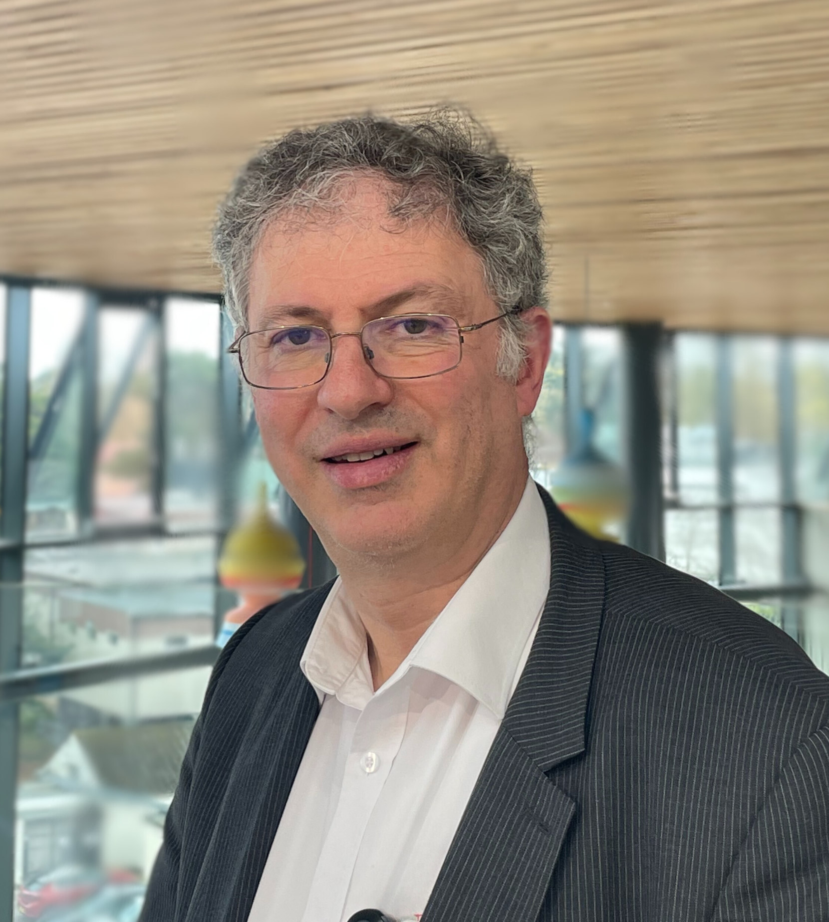 صورة بنجامين-جاكوبس-جاكوبس-رنو-استشاري