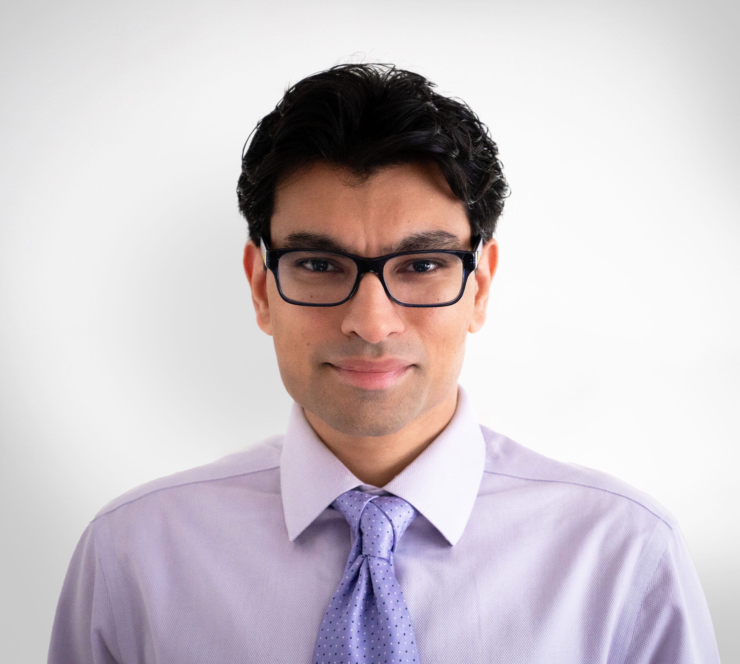 Consultant Orthopaedic Surgeon Mr Karan Malhotra