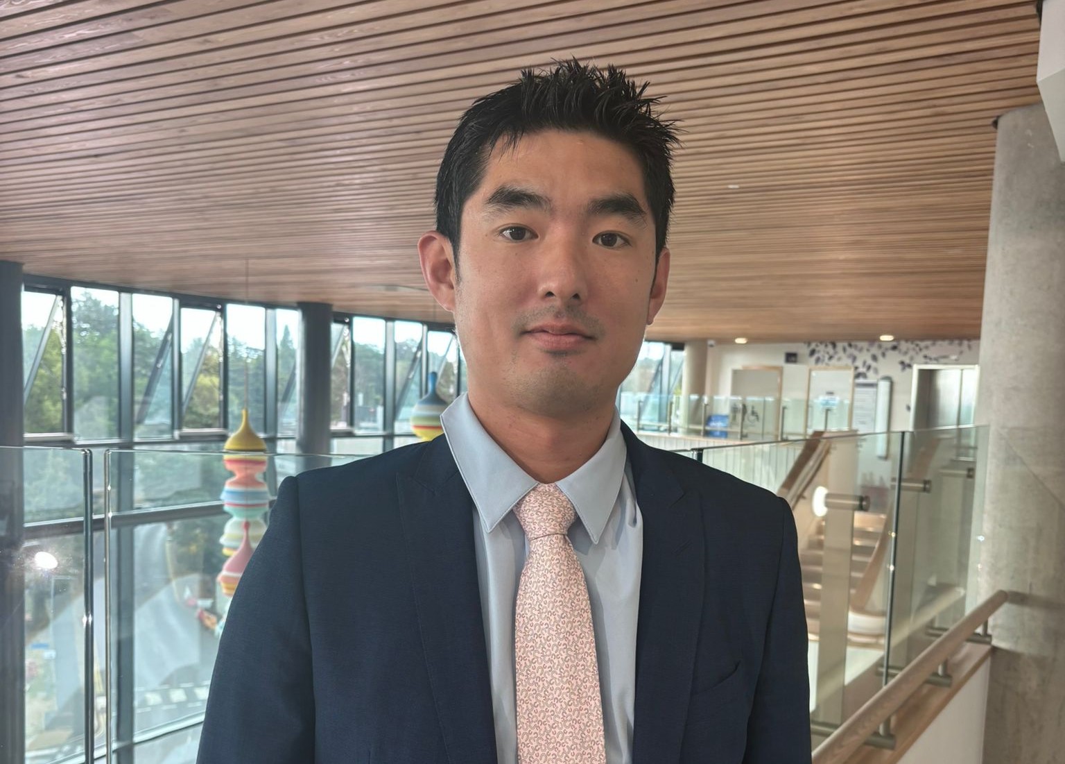 consultant surgeon Alber Ngu