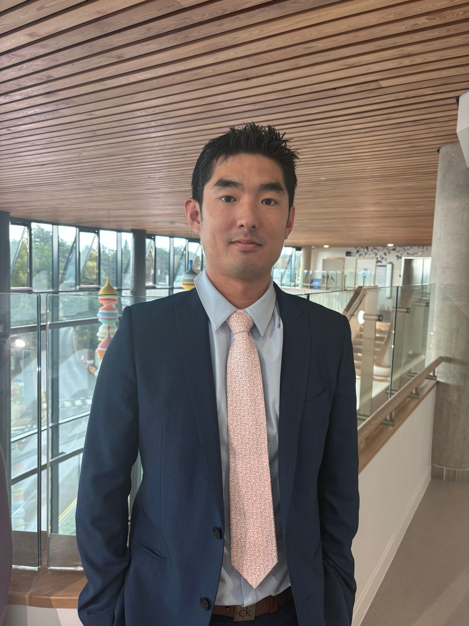 consultant hip and knee surgeon mr albert ngu