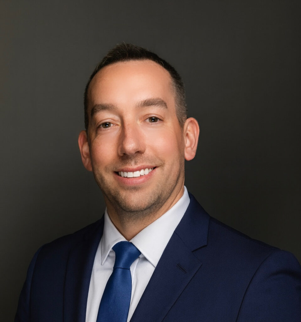 mr_ashley_simpson_consultant_PNI_surgeon
